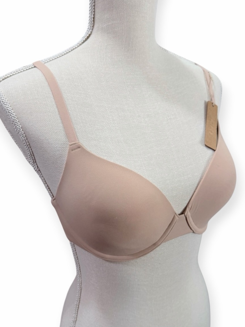 Skims Fits Everybody T-Shirt Bra NWT Size 32D